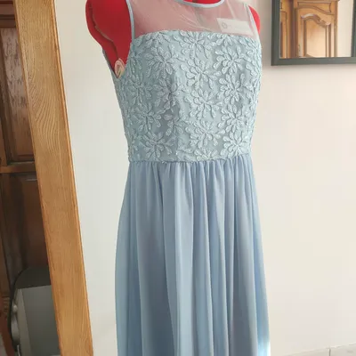 Robe bleu maison 123